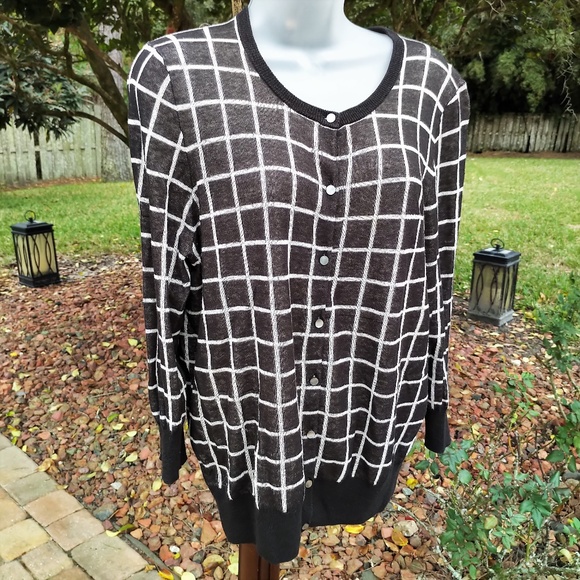 Ann Taylor Light Cardigan L - Picture 2 of 6